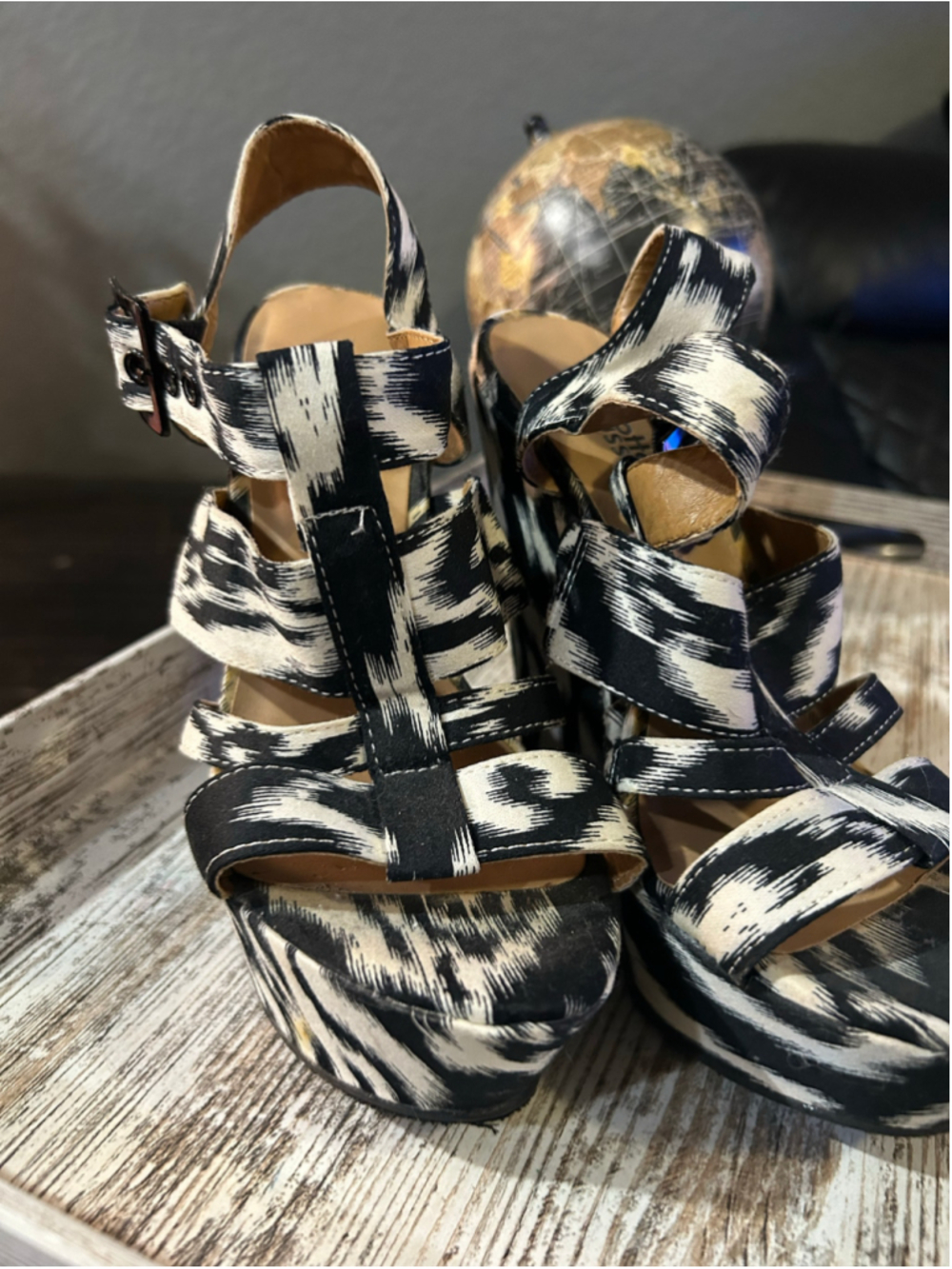 Women's Charlotte Russe Black and White Ikat Print Wedge Sandals